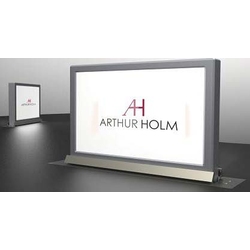 Arthur Holm AH19D1HDA2F - Двухсторонний выдвижной широкоформатный (FULL HD) моторизированный монитор 19
