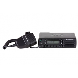 Motorola DM2600 - Цифровая мобильная радиостанция